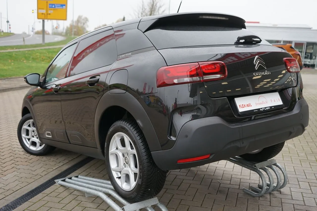 Citroen C4 Cactus 1.2 PureTech Navi...  Image 2